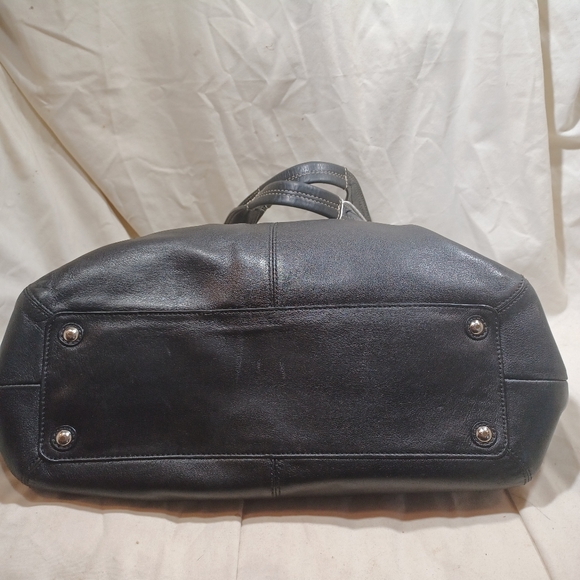 Coach soho tote - Picture 6 of 11